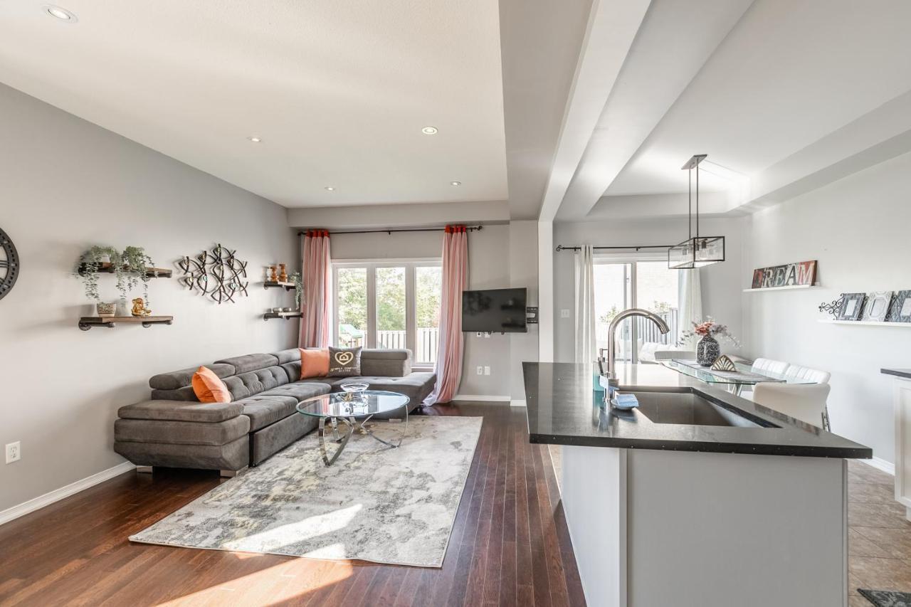 Luxury 3Br 2Ba Townhome With Private Hot Tub, Gym, Bbq By Globalstay Hamilton Esterno foto